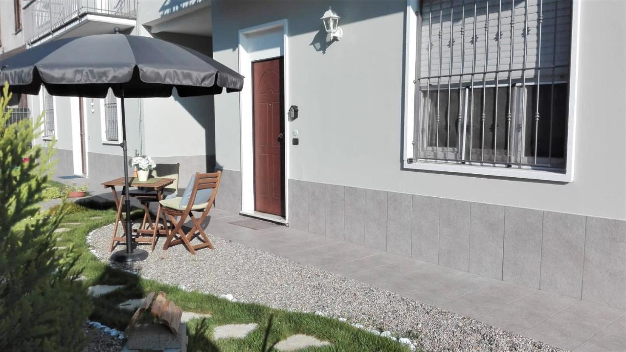 Jolie Maison Cassano Magnago Buitenkant foto